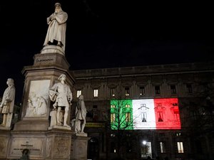 Após 4 mil mortos, Milão reconhece erro de campanha contra isolamento