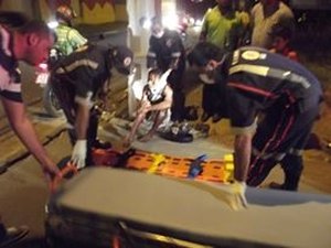 Colisão entre carro e moto deixa um ferido em Arapiraca