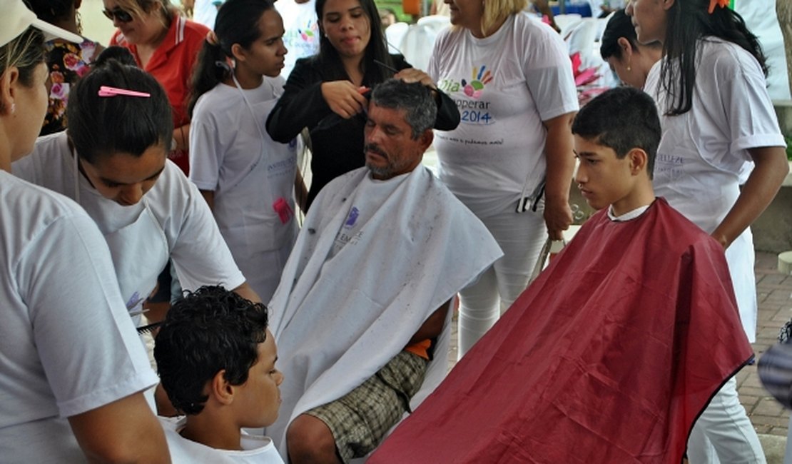 Dia de Cooperar promove ações voluntárias em Arapiraca