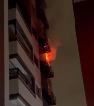 Defesa pede prisão preventiva de acusado de incendiar apartamento de ex-namorada