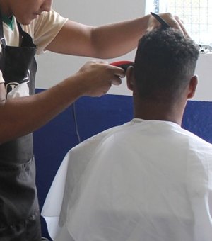 Defensoria quer proibir corte obrigatório de cabelo em presídios de Alagoas 