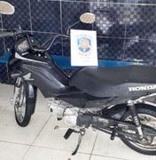 Motocicleta roubada por falsos pedintes em Delmiro Gouveia é encontrada em Pernambuco