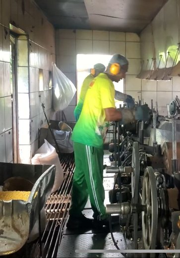 [Vídeo] Reportagem sobre canhões em fábrica de pipoca viraliza e atinge 400 mil visualizações nas redes sociais