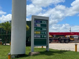 Gasolina em Porto Calvo custa até R$ 5,72 e supera Maceió e Maragogi