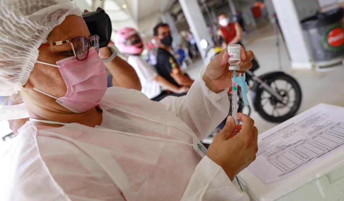 Brasil chega a 200 milhões de doses da vacina contra a covid-19 aplicadas
