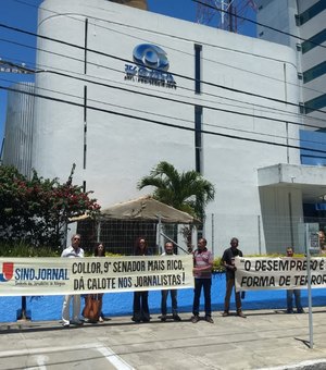 Membros do Sindjornal protestam contra demissões não pagas da Gazeta de Alagoas
