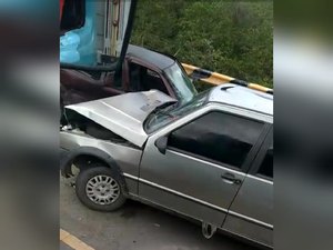 [Vídeo] Acidente de trânsito deixa feridos na rodovia AL 101 Norte