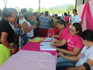 Prefeitura leva às comunidades atendimentos de prevenção ao Câncer de Mama