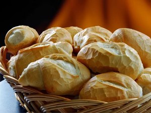 Trigo sofre aumento e preço do pão cresce em Maceió