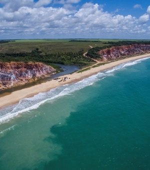 As fascinantes falésias de Alagoas: Carro Quebrado, Gunga e Jacarecica do Sul