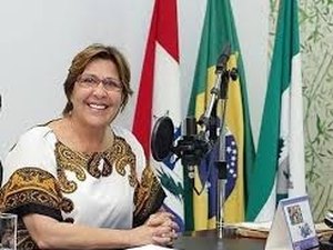 Célia Rocha irá se afastar do Executivo de Arapiraca