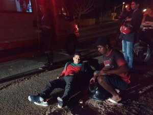 [Vídeo] Entregador de pizza sofre acidente na AL-115, em Arapiraca