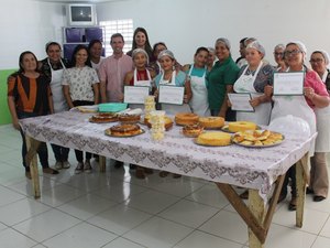 Moradores de Craíbas participam de curso ofertado pela Prefeitura 