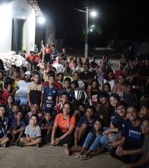 Atletas do Futuro mobiliza comunidade e beneficia centenas de famílias em grande ação social