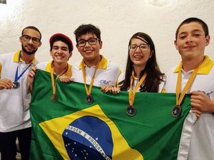 Brasil conquista primeiro lugar em olimpíada de astronomia