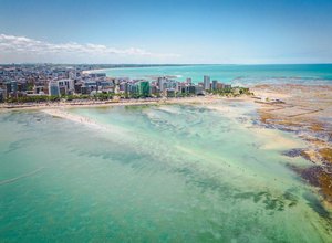 Maceió foi o destino mais vendido do Nordeste e o terceiro no saldo geral do País, diz plataforma hoteleira