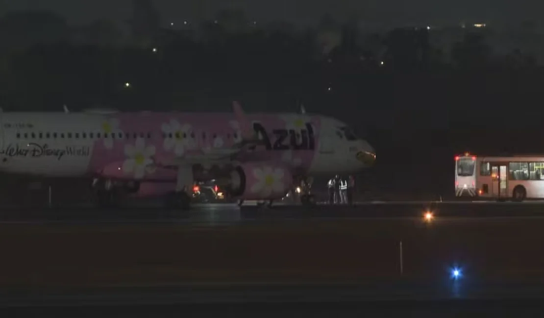 Avião faz faz pouso de emergência em Brasília após suspeita de bomba