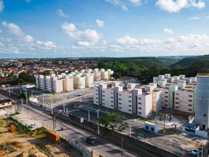 Contemplados no sorteio habitacional da Prefeitura de Maceió devem receber a chave nesta terça (24)