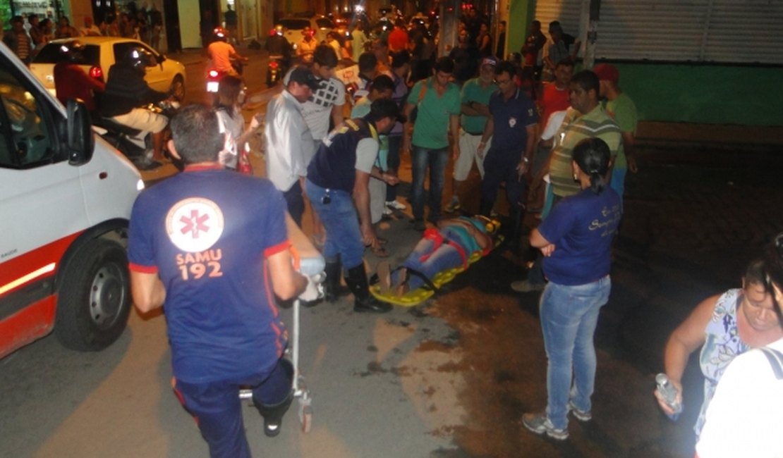 Acidente entre motocicletas deixa duas mulheres ficam feridas