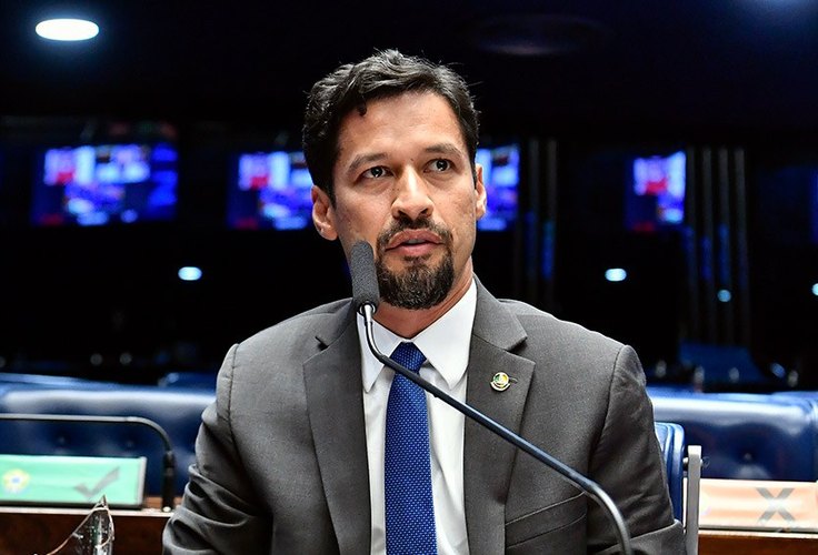 Sinais indicam Rodrigo Cunha cada vez mais perto de ser o novo prefeito de Maceió