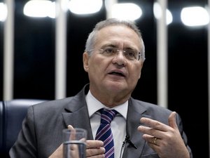 STF marca para dezembro julgamento de denúncia contra Renan Calheiros