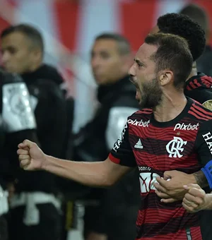 Everton Ribeiro comanda vitória do Flamengo sobre o Talleres