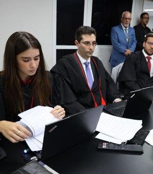 Ex-PM entra em contradição sobre compra de comida no dia do desaparecimento de Davi