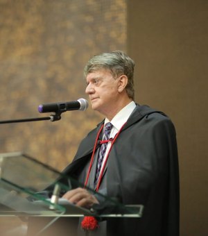 Klever Rêgo Loureiro toma posse como presidente do Tribunal de Justiça de AL