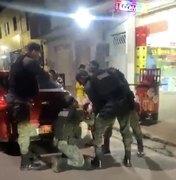 Policiais do Choque salvam criança que estava desacordada após se engasgar em Maceió