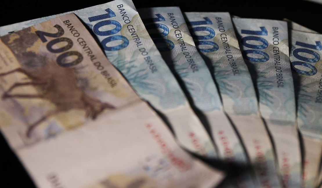 Pré-candidatos podem arrecadar por meio de 'vaquinha virtual' a partir deste domingo (15)