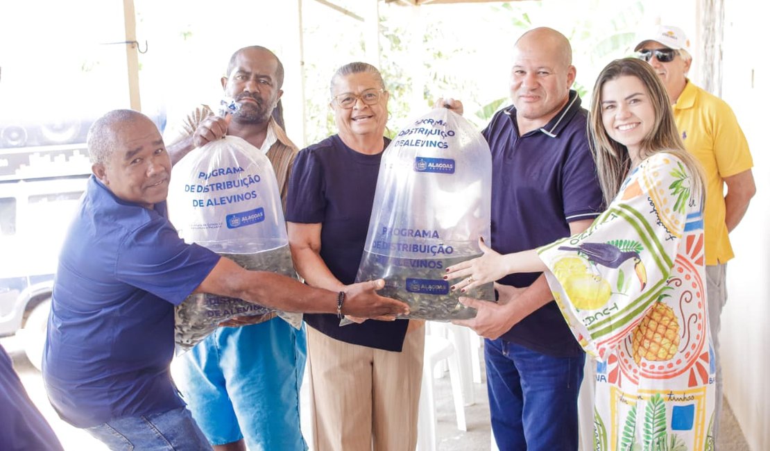 Prefeitura de Palmeira dos Índios entrega mais de 20 mil alevinos e incentiva a piscicultura nas comunidades rurais