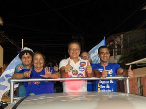 Galba Novaes tem caravana com apoio popular na parte alta de Maceió