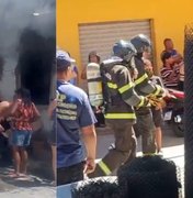Casa pega fogo após explosão de botijão de gás e deixa três feridos em Maceió