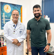 Deputado Fabio Costa entrega equipamentos ao Hospital Universitário em Maceió