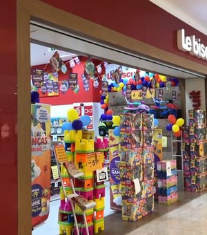 Loja de departamentos fecha portas e surpreende consumidores em shopping de Maceió