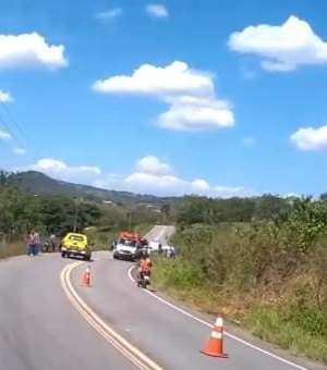 [Vídeo ]Acidente com caminhão deixa condutor de moto com perna decepada e passageiro com fratura exposta