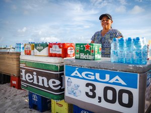 Abertura do Verão Massayó movimenta economia e anima vendedores ambulantes