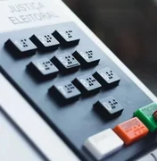 Urna eletrônica permite conferir os dados antes de confirmar o voto, diz TRE