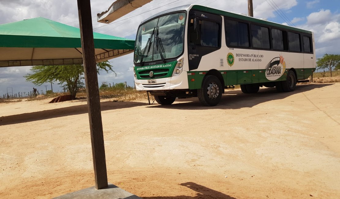 Expresso Quilombola leva serviços da Defensoria Pública para zona rural de Taquarana