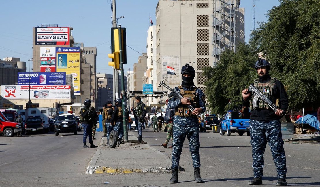 Estado Islâmico reivindica atentados suicidas em Bagdá