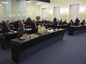 Assembleia aprova Orçamento de Alagoas para 2017 no valor de 10 bilhões