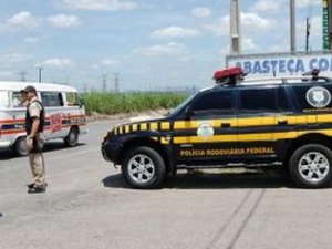 Homem é preso com veículo roubado e arma de fogo