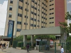 Adolescente é morto ao defender amiga de assalto