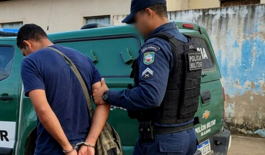 Homem é preso após agredir a própria mãe com mordidas em Palmeira do Índios