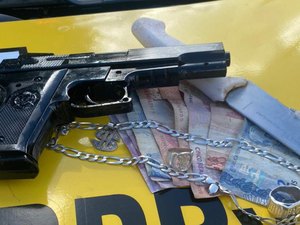 Operação integrada da PM prende assaltantes de Van em Arapiraca