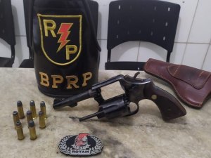 Arma de fogo é apreendida com adolescente em Rio Largo 
