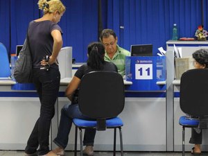 INSS convoca 178 mil segurados para perícia