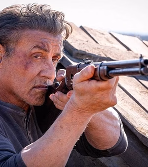 Gloria Gaynor, Sylvester Stallone e Kiss serão homenageados por Trump
