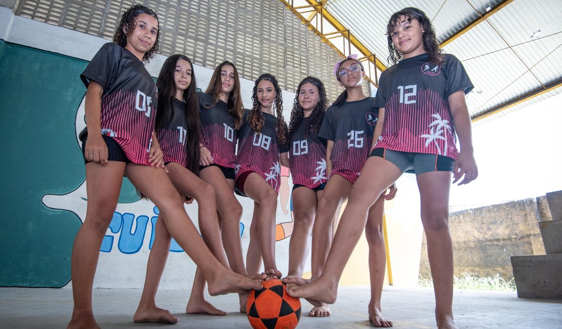 Iniciativa de escola da rede estadual empodera meninas por meio do esporte