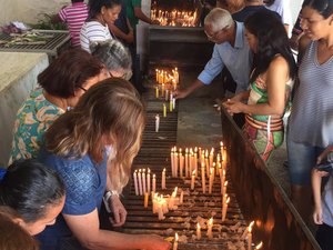 Dia de Finados movimentado nos cemitérios da capital